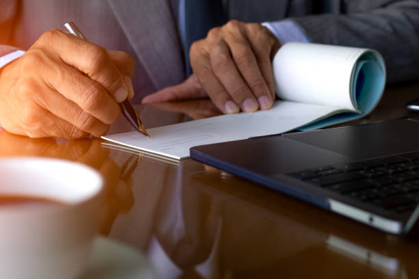Why Choose Cheque Bounce Lawyer for Dwarka Court Cases